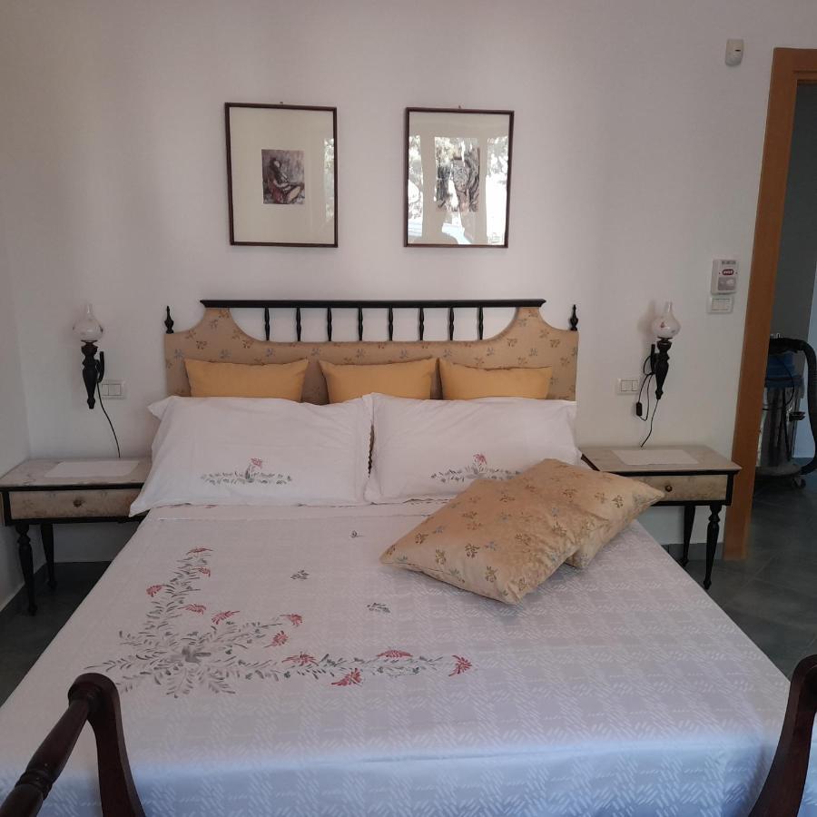 Penzion La Cavallerizza Cutrofiano Exteriér fotografie